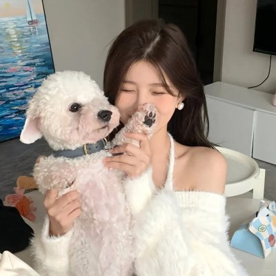 等爱的女神